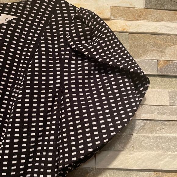 Calvin Klein Size 4 Jumpsuit | Black White Check Belted Short Sleeve NWOT - Picture 5 of 9